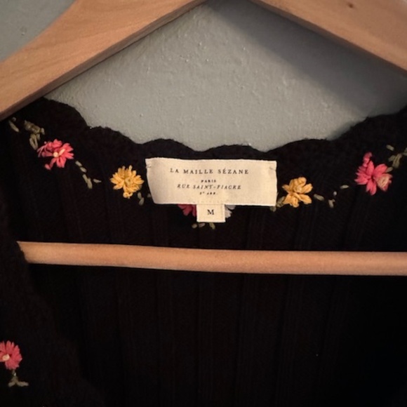 SEZANE Black Floral Embroidered Short Sleeve Ribbed Knit Iliana Cardigan M - Picture 5 of 5